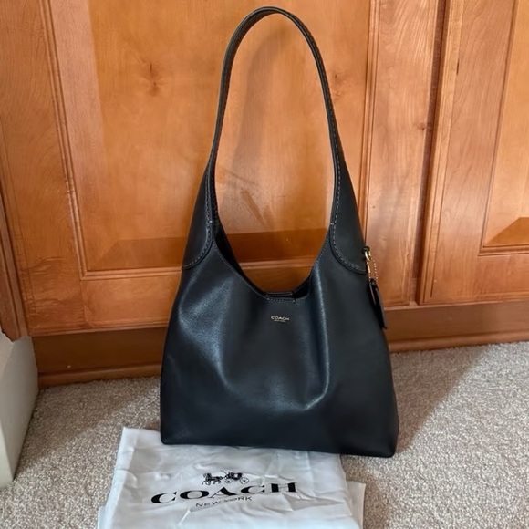 Coach Shoulder Bag 28 in black - Picture 3 of 7